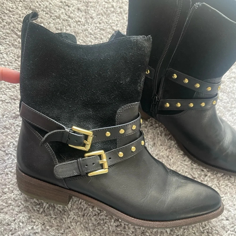 🚩Final Sale
COACH | Lilliana Black Gold Stud Boots - Picture 6 of 10